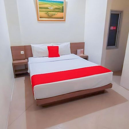 Hotel Domino Palembang Extérieur photo