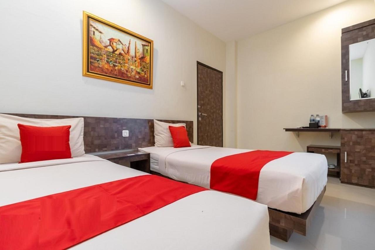 Hotel Domino Palembang Extérieur photo