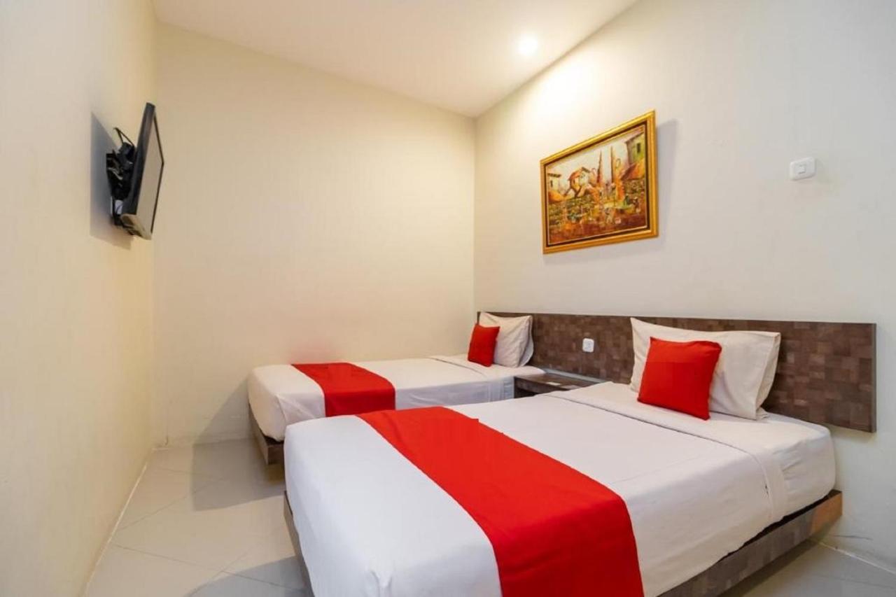 Hotel Domino Palembang Extérieur photo