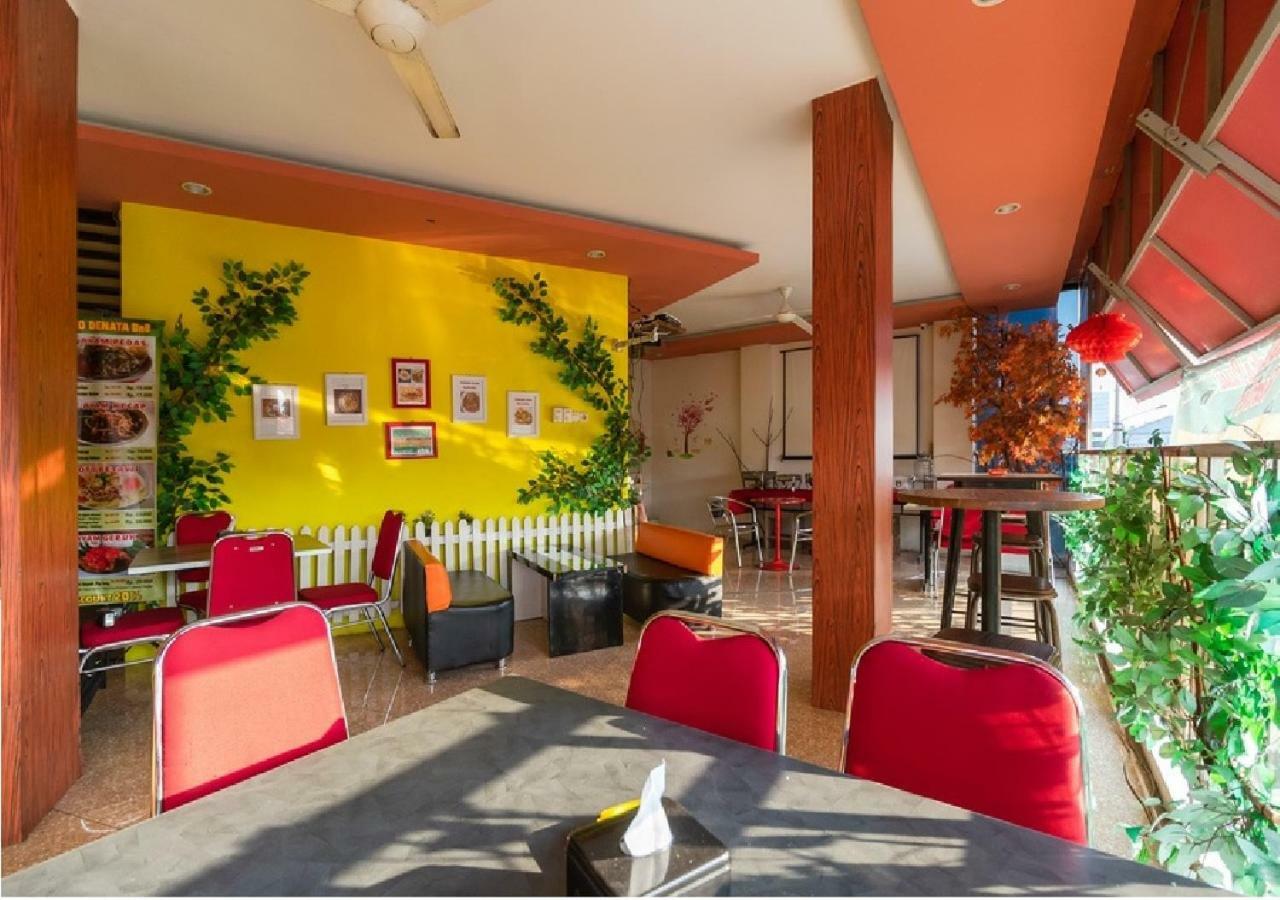 Hotel Domino Palembang Extérieur photo