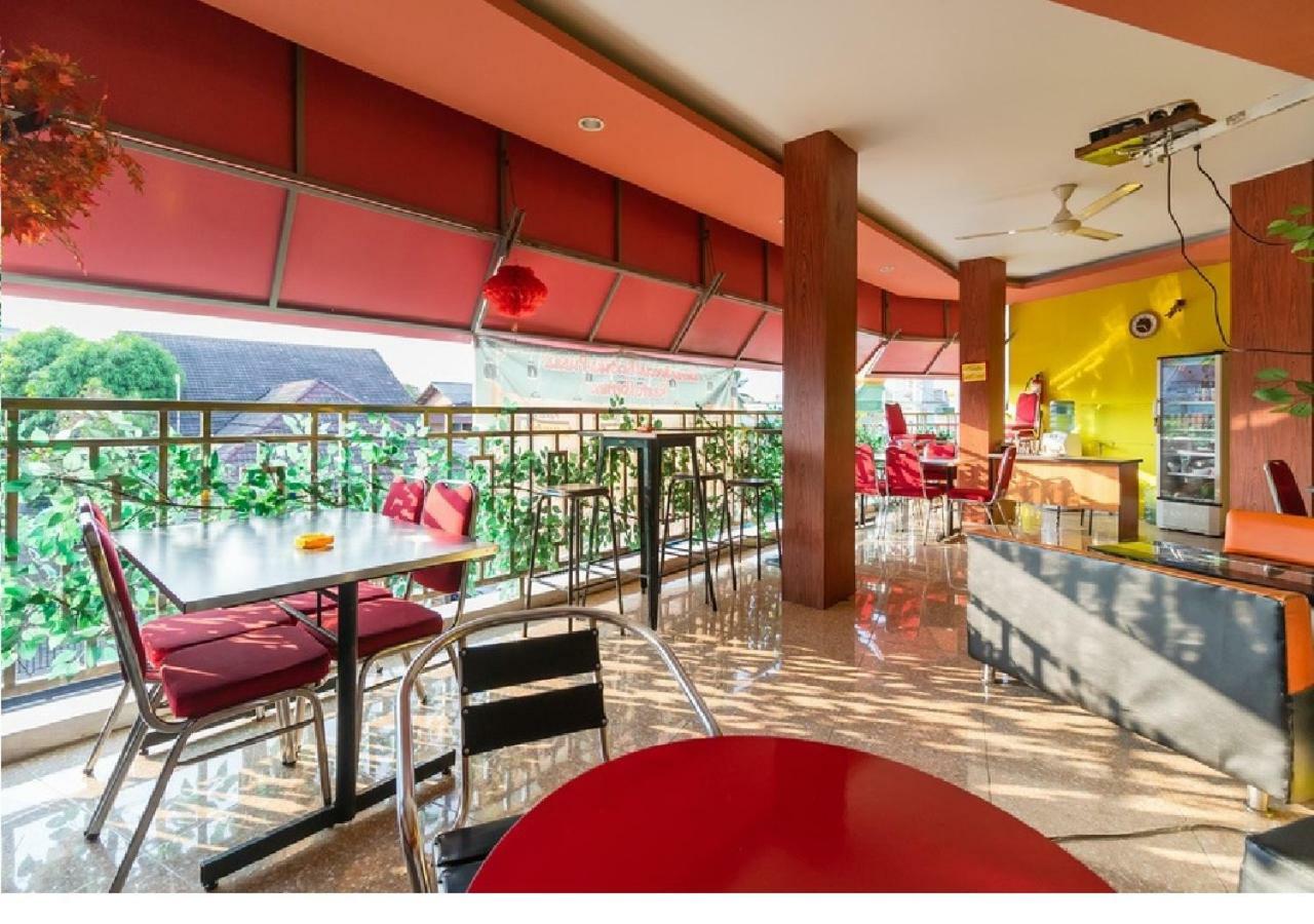 Hotel Domino Palembang Extérieur photo